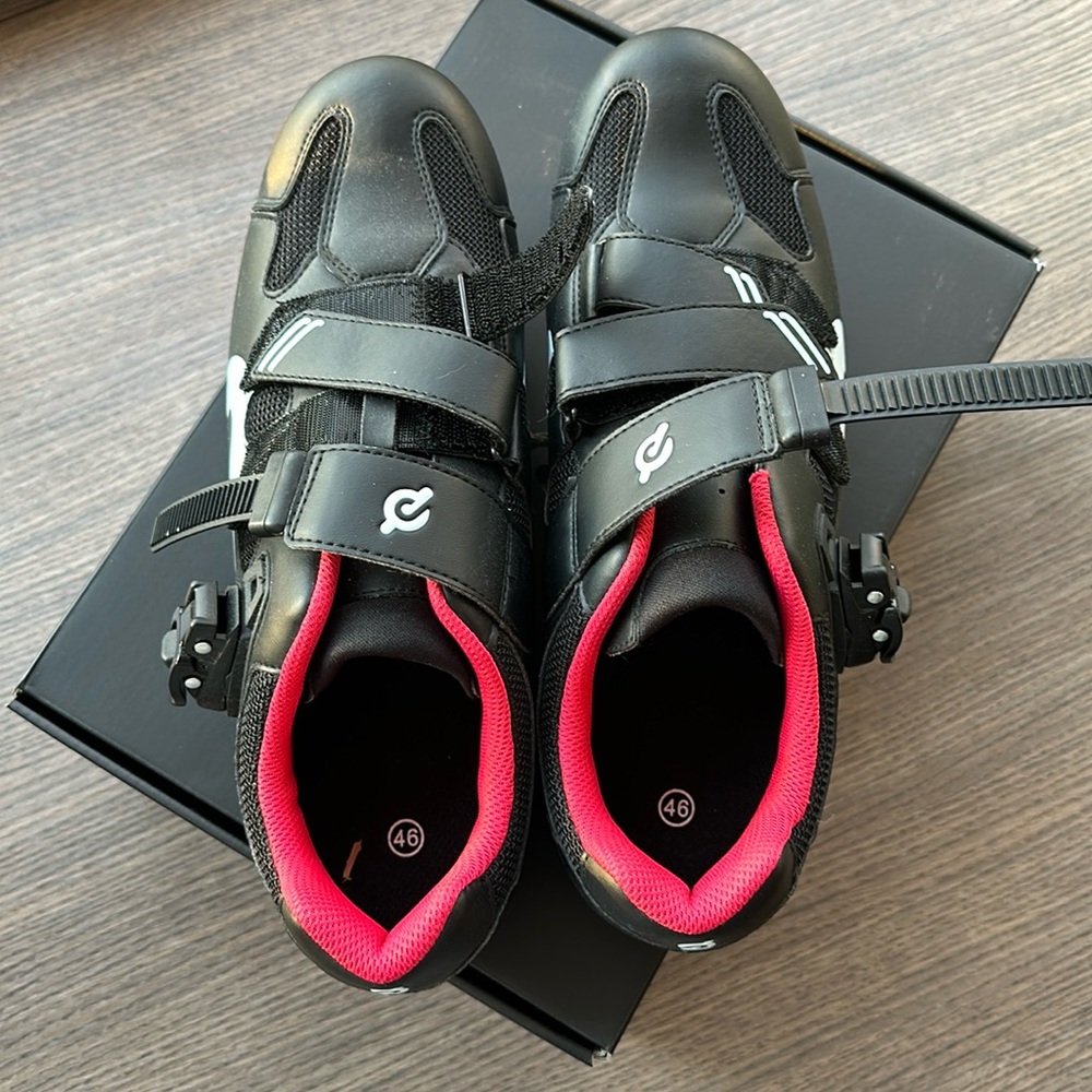 PELOTON cycling unisex shoes, Size 46